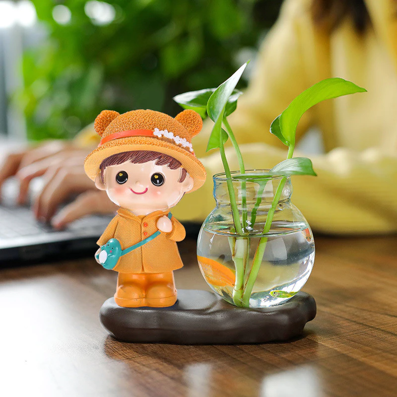 Hydroponic Home Decor Cute Adorable Couple Doll Flower Arrangement Hydroponic Vase Entrance Decoration Green Plant
